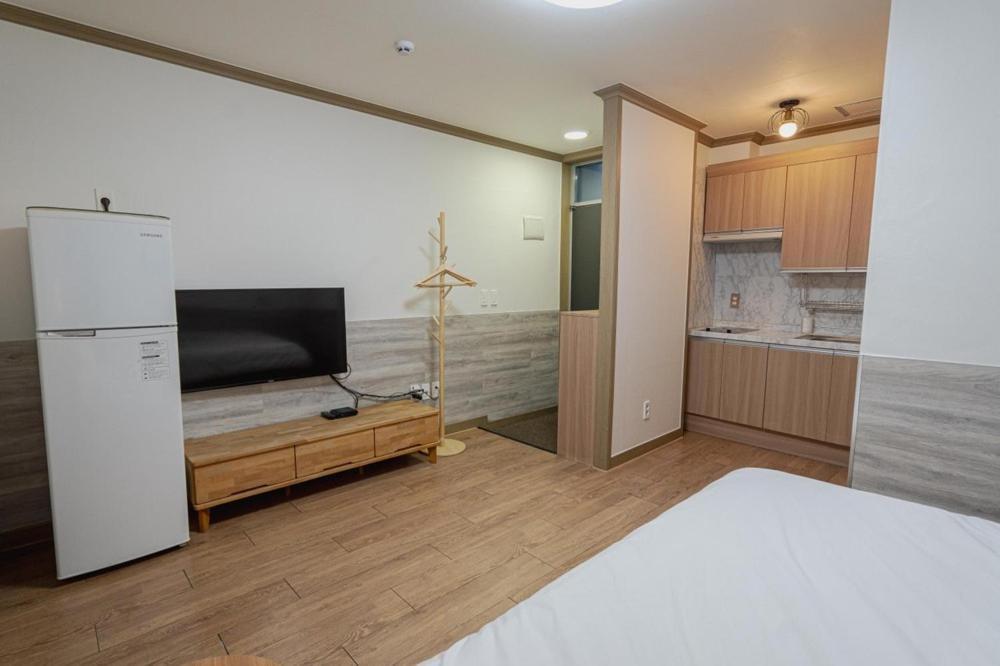 Daecheon Sagwanamu Pension Boryeong Chambre photo